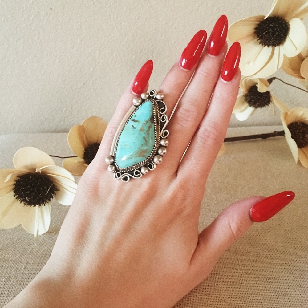 SOLD‼️ Leslie Nez Navajo Sterling Large Ring - Picture 5 of 7